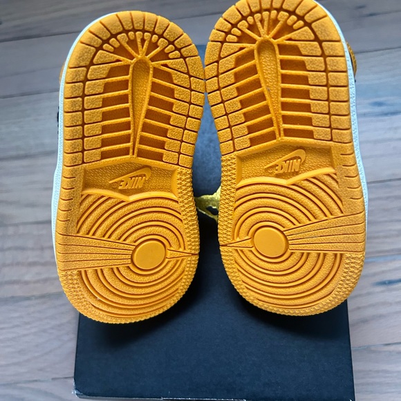 🚨SOLD🚨 - Picture 4 of 6